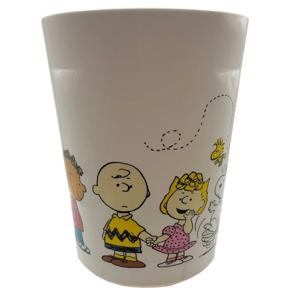 Peanuts Waste Basket 10